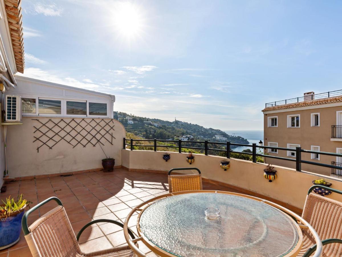 Belvilla By Oyo Apartment In La Herradura La Herradura  Room photo